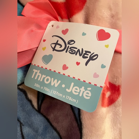 Stitch Valentine’s Blanket - Picture 4 of 4